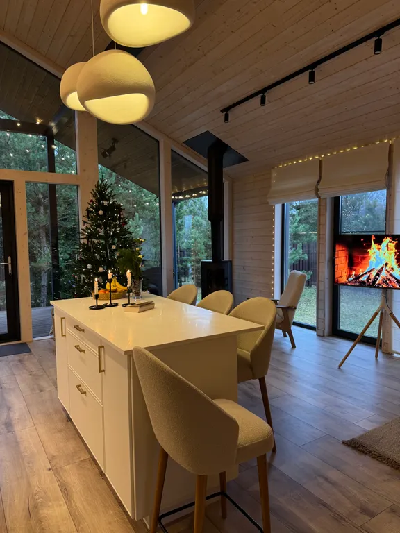 Коттедж Панорамный дом с сауной и камином — Семеновское