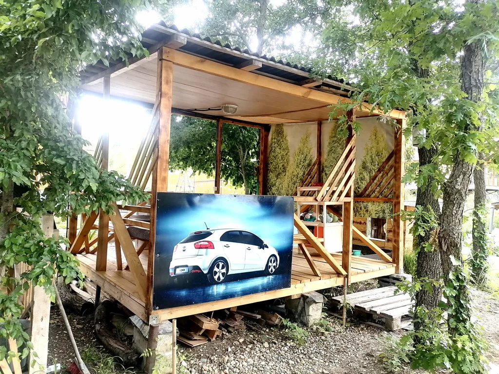 Квартира Квартира 2 этаж домика в лесу — Геленджик