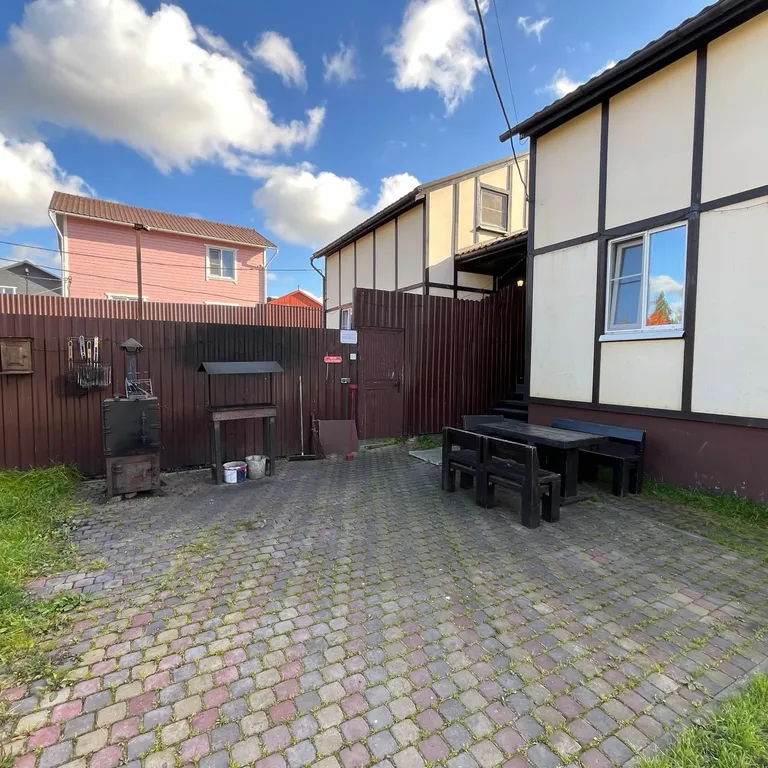 Коттедж Домики у озера Красно село — Красное Село