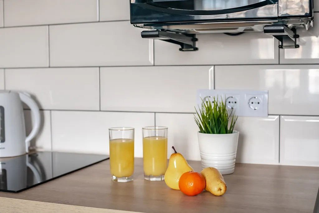 Современная студия с видом на бухту Золотой рог