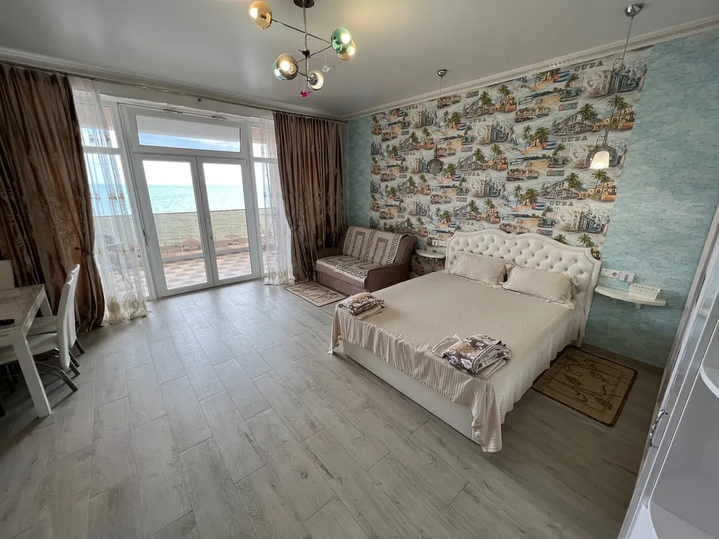 Однокомнатная квартира в Золотых песках в Евпатории