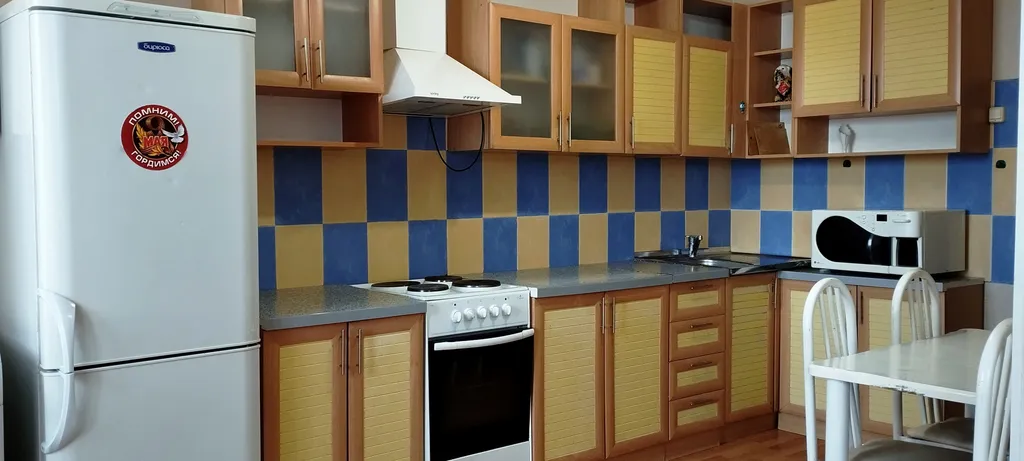 Квартира возле Мегаполис спорт