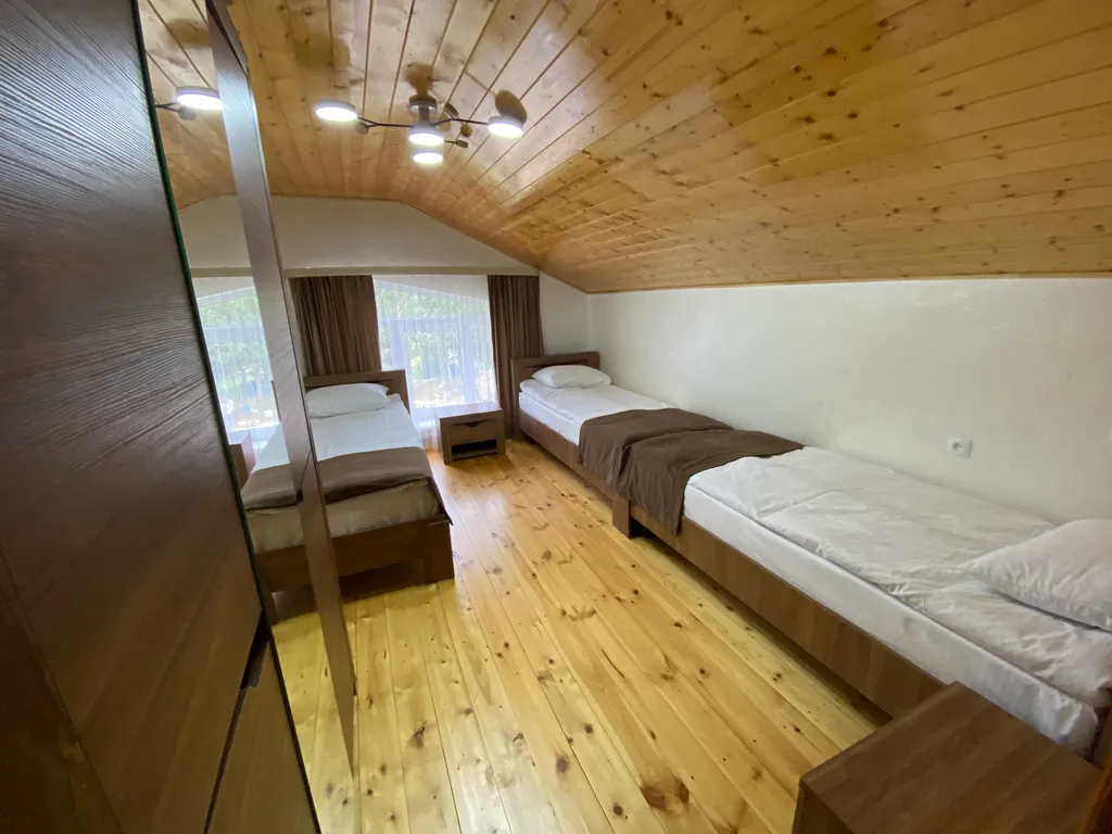 5-комнатный Дом