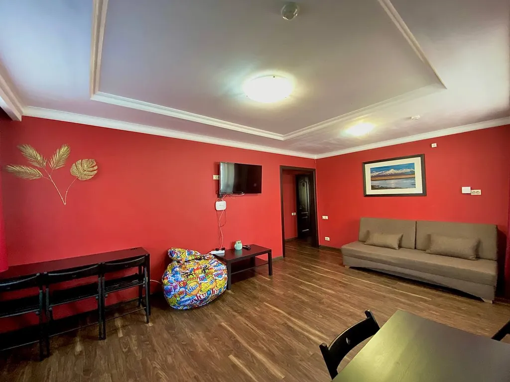 5-комнатная квартира рядом с ФСК — аренда посуточно в Улан-Удэ