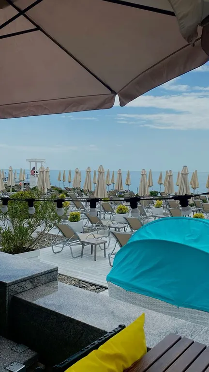 Комфортные апартаменты рядом с морем