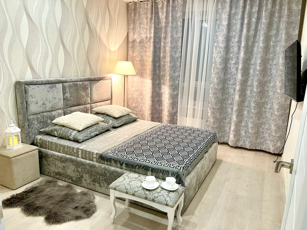 2-комнатная квартира в центре города — аренда посуточно в Барнаул