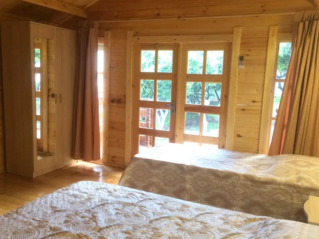 Коттедж у Водопада