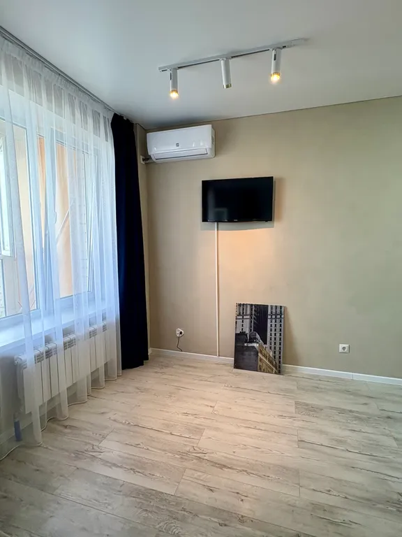 Смарт квартира в новом доме с дизайнерским  ремонтом