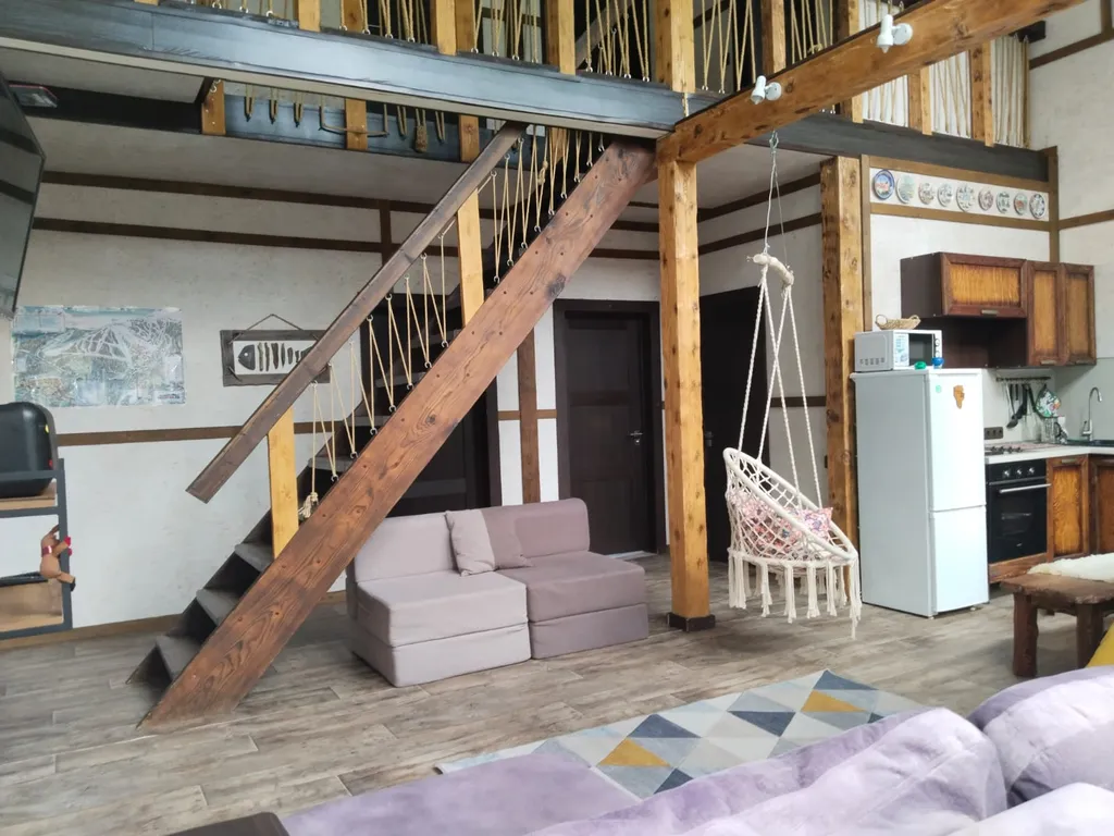 Классный дом со вторым светом