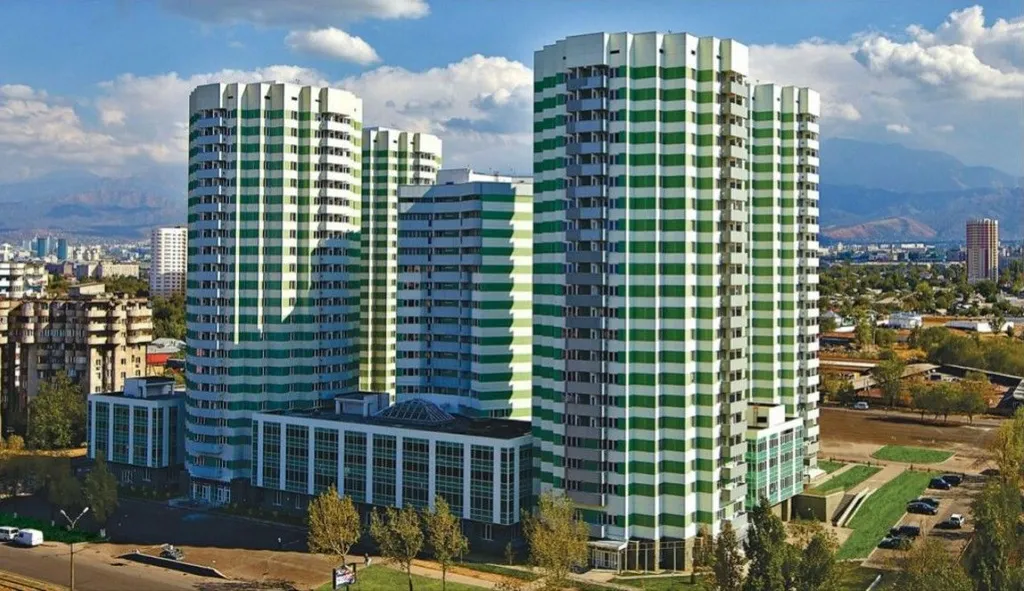 Квартира на озере Сайран