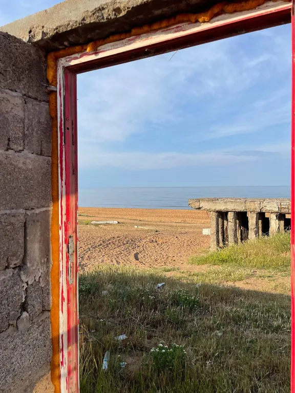 Дача на берегу моря с выходом на пляж