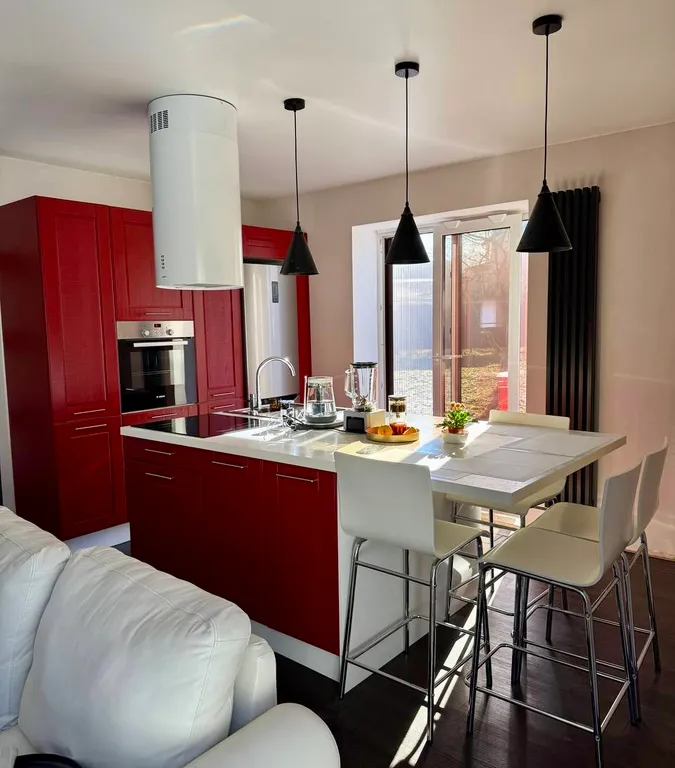 Коттедж Уютный коттедж со всеми удобствами — Янино-1