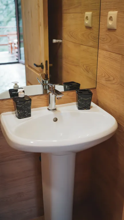 Off Inn Kazbegi 2- с прекрасным видом, в тихом и уютном месте