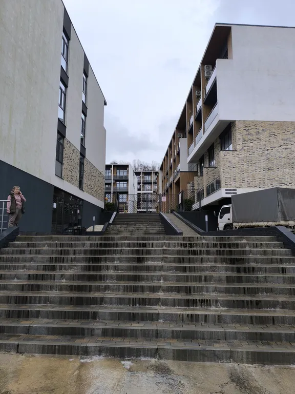 Уютные апартаменты рядом с морем в центре поселка