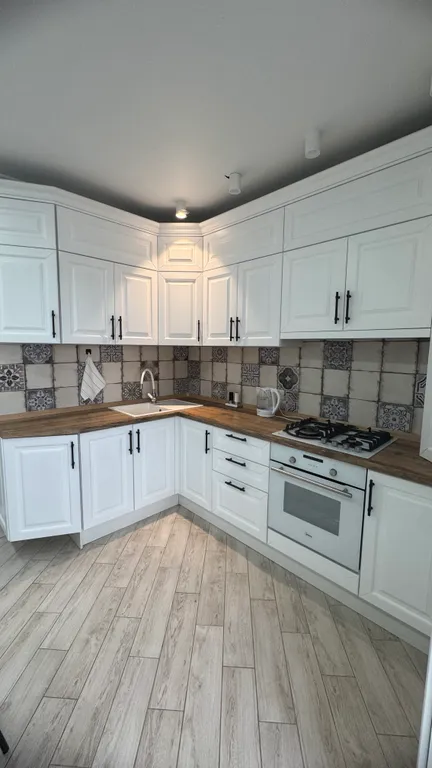 Уютная современная квартира