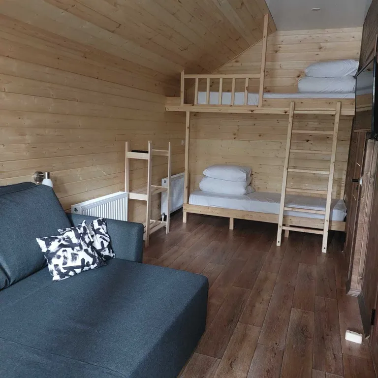 4-комнатный Дом