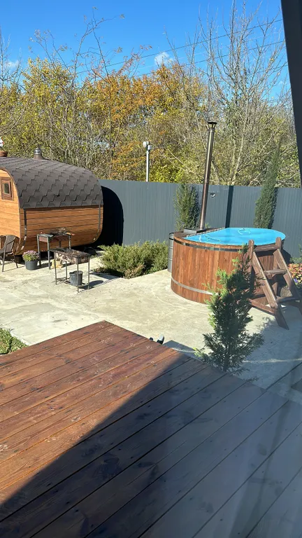 Глэмпинг у реки