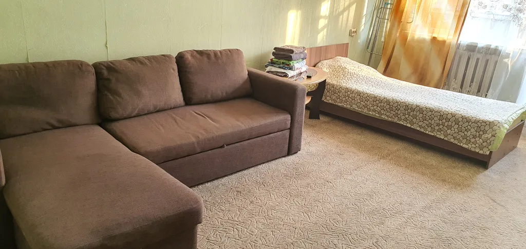 Квартира Одна комната, второй этаж, балкон — аренда посуточно в Петропавловск-Камчатский