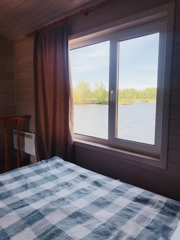 Коттедж Красный