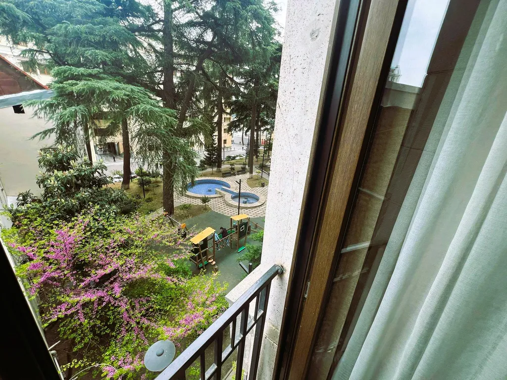 Комфортная квартира в старом Тбилиси