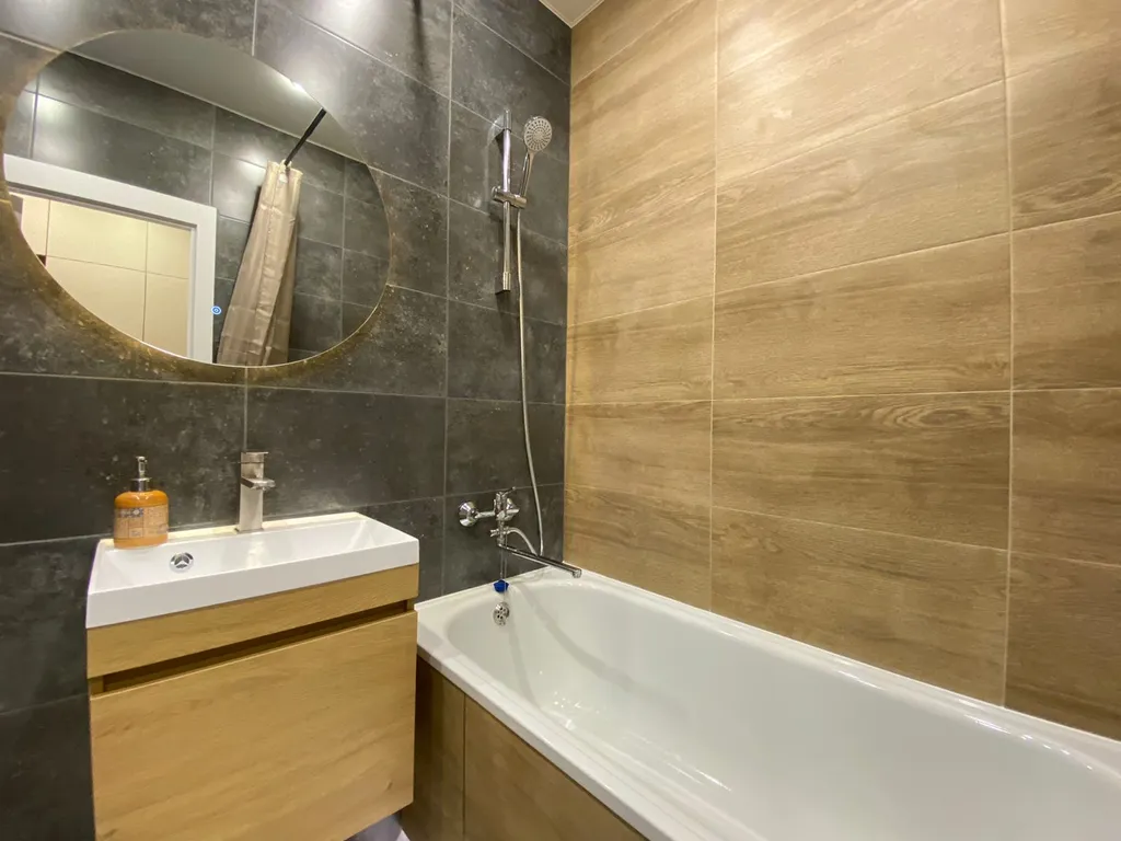 Квартира с новым ремонтом в центре города