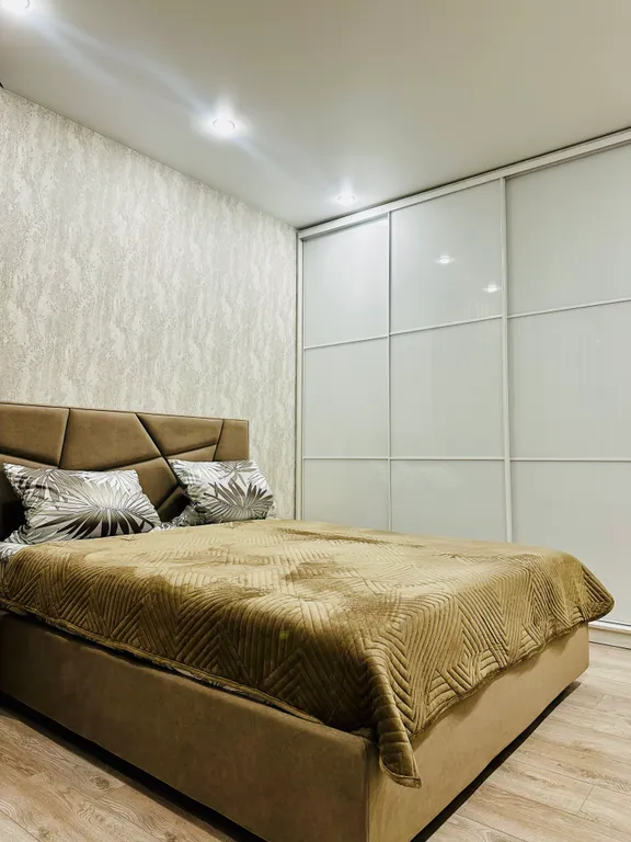 Квартира Новые апартаменты в шаговой доступности от ТЦ Меганом — Симферополь