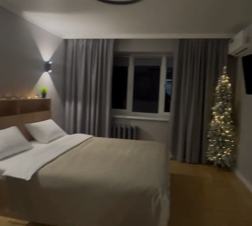 Квартира в центре с красивым видом на Атажукинский парк и горы