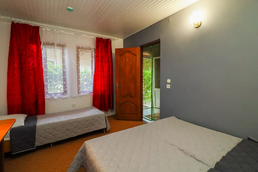 Квартира Комната — Кучугуры