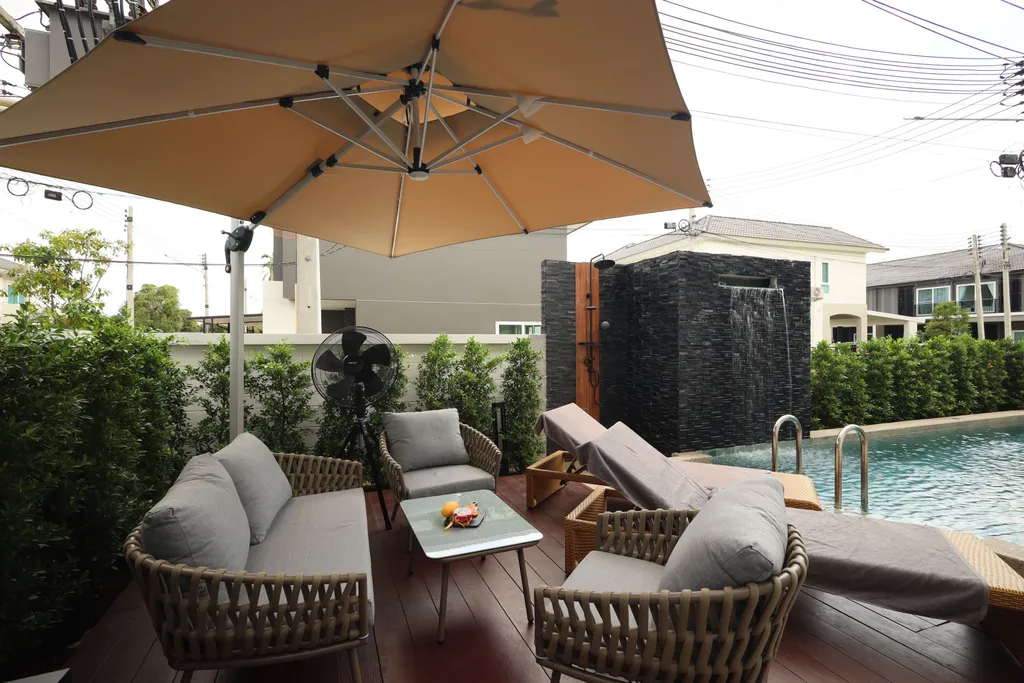 Новая luxury-вилла с шикарным панорамным бассейном