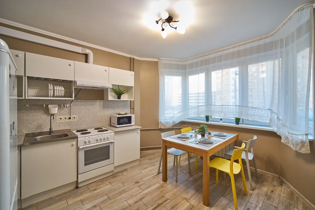 Вид на реку и крокус