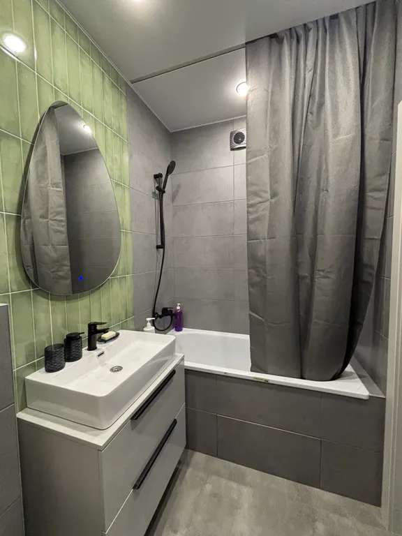 Уютная чистая квартира в новом доме и микрорайоне