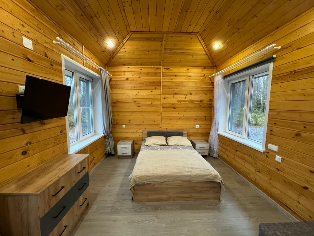 Коттедж Дом вблизи озера в Карелии — аренда посуточно в Олонец