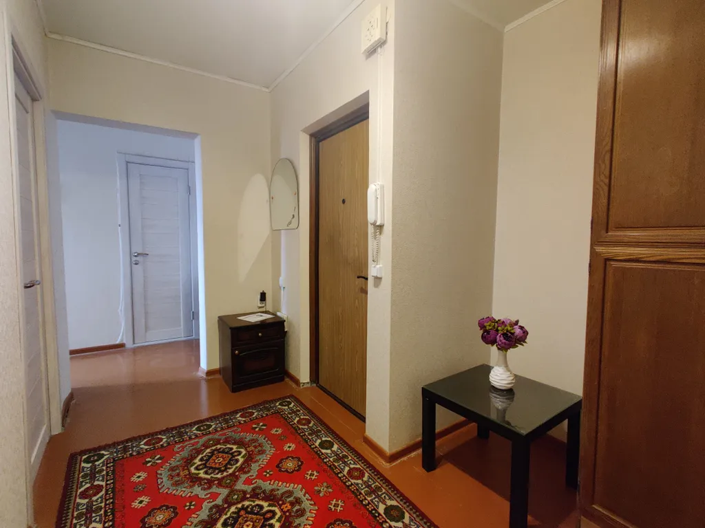 2-комнатная, 5 раздельных мест возле гипермаркета Евроопт