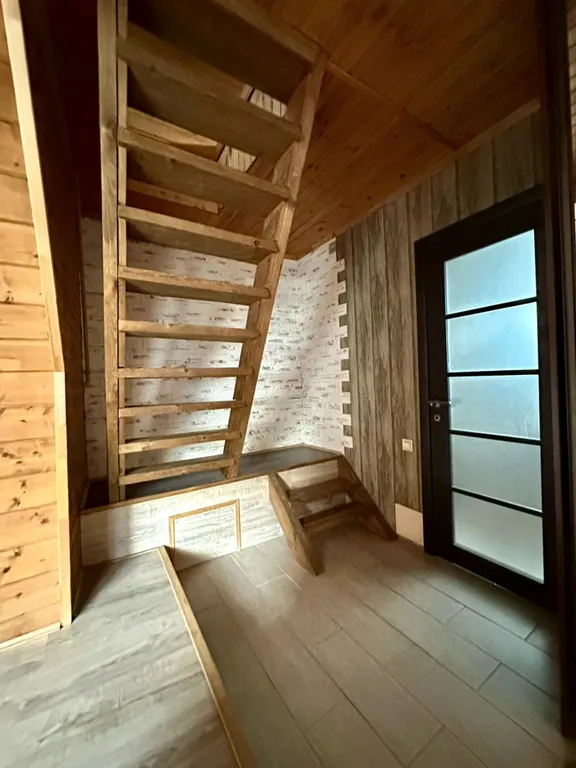 Вариантъ у монастыря