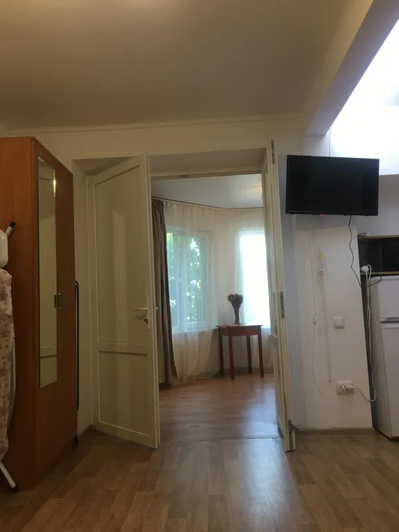 Квартира Полуторная квартира возле моря для семейного отдыха — Ялта
