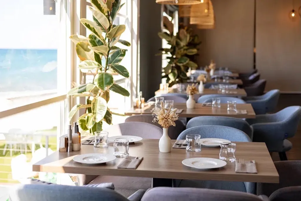 Студия с видом на море парк