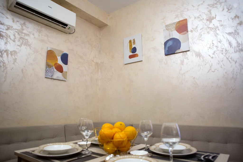 MyHomeYourHome на ул. Молодогвардейская, 2/5б (Сочи)