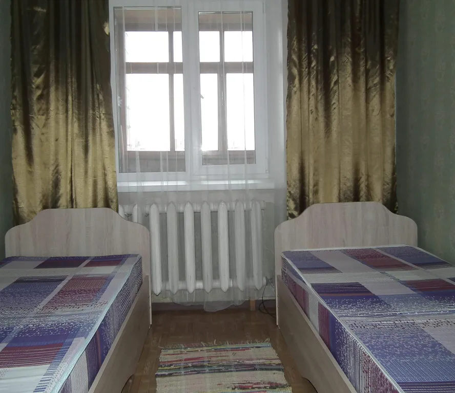 3-комнатная Квартира — аренда посуточно в Омск