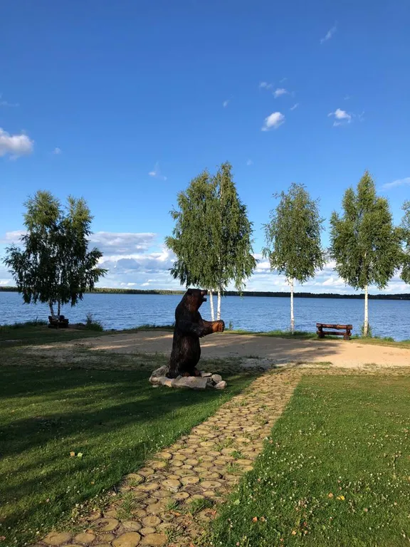 Дом на озере