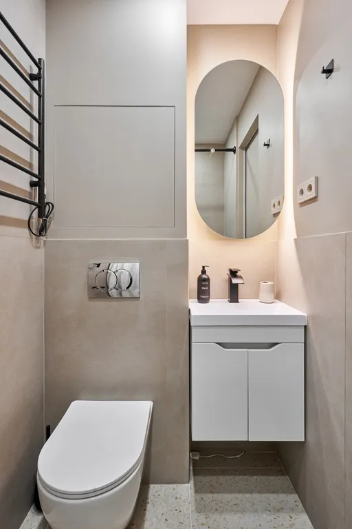 Современные апартаменты с видом на яхт клуб и канал имени Москвы