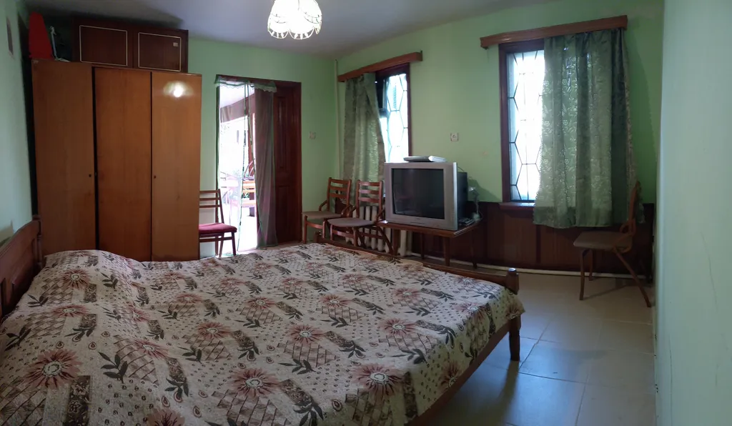 Уютные апартаменты в 10 минутах до моря на транспорте