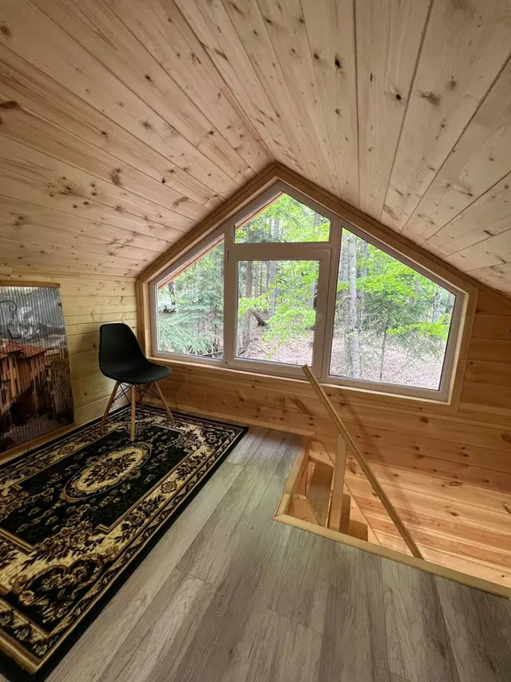 Дом с мансардой