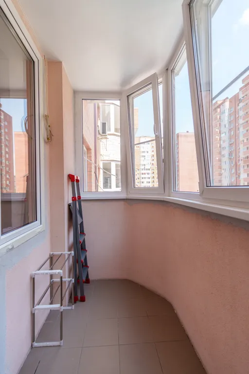 Просторная двухкомнатная квартира возле парка Галицкого