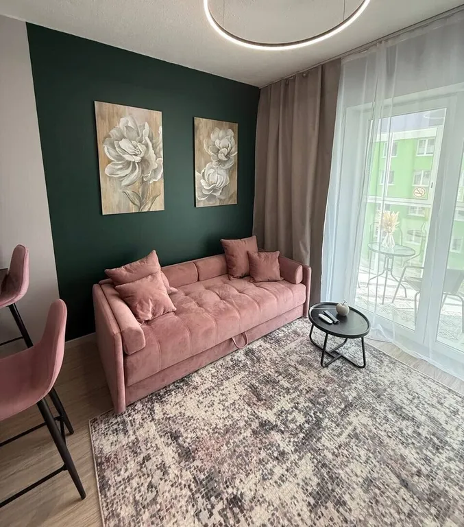 Квартира Изумрудная квартира — Екатеринбург