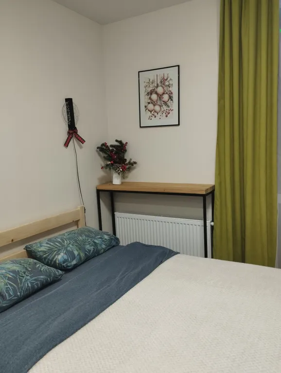 Студия с философским видом на жизнь