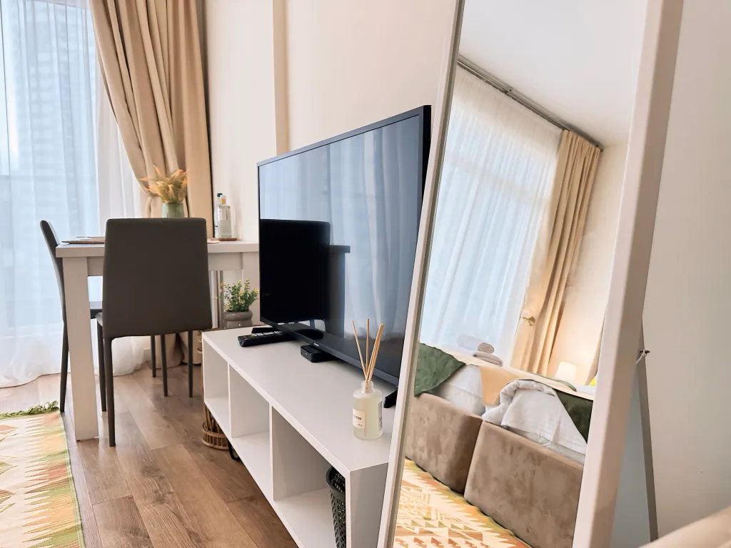 Квартира Студия c двумя кроватями, бассейн + парковка, White Sails — Батуми