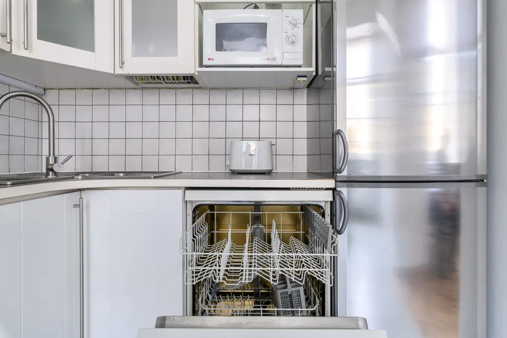 Апартаменты у Эрмитажа
3 спальни, 2 санузла.