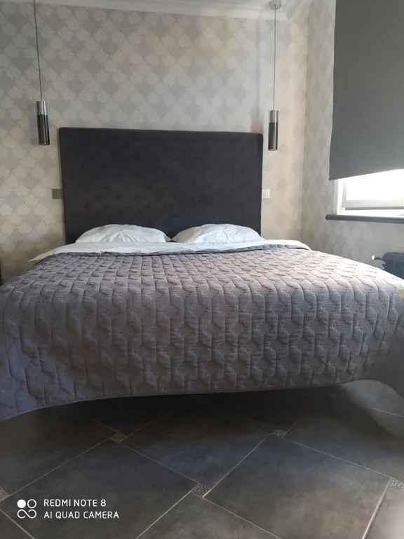 Красивая  двухкомнатная квартира у моря