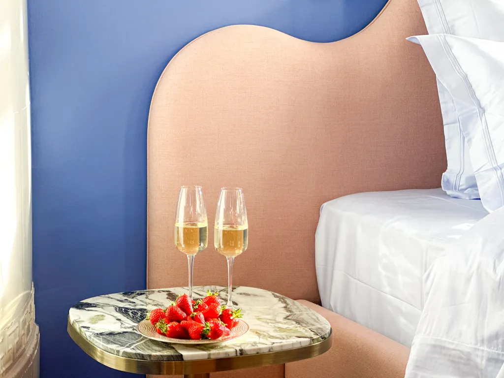 Квартира Эксклюзивная квартира уголок Парижа — Санкт-Петербург