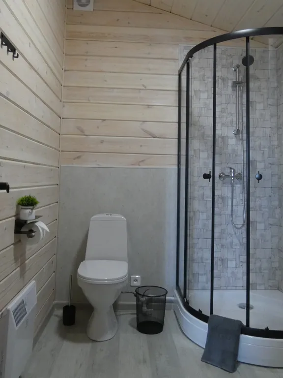 Уютный четырёхместный Домик с отдельными кроватями